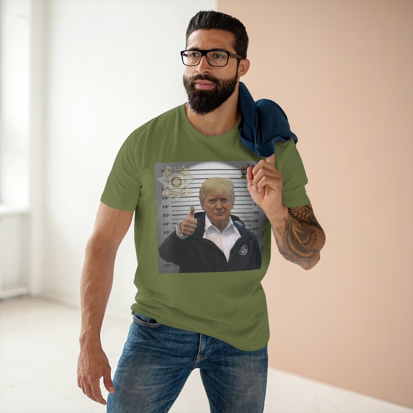 Thumbs Up For Trump Men's Staple Tee
